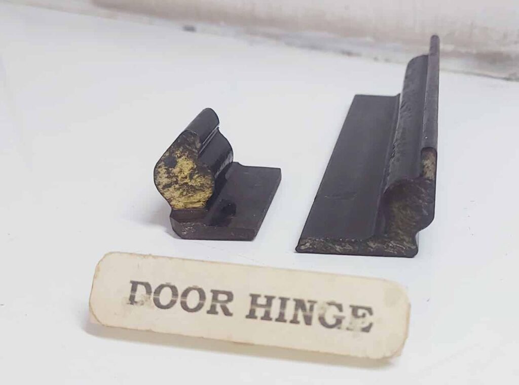 Thiese